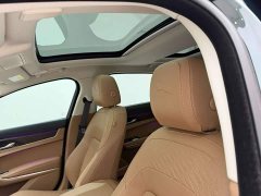 Jaguar XFL 2.0T P250 two-wheel drive exclusive luxury version - фото 16