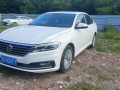 Volkswagen Lavida 1.5L automatic vision version - фото 1