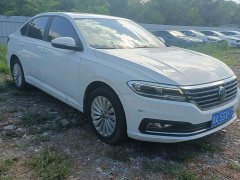 Volkswagen Lavida 1.5L automatic vision version - фото 2