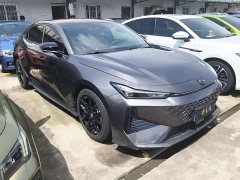 Changan UNI-V 1.5T premium - фото 3