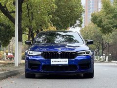 BMW M5 - фото 2