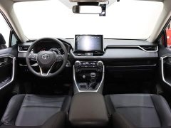 Toyota RAV4 Rongfang 2.0L CVT 2WD Fashion Edition - фото 12