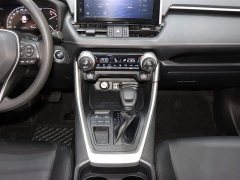 Toyota RAV4 Rongfang 2.0L CVT 2WD Fashion Edition - фото 15