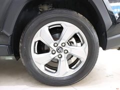 Toyota RAV4 Rongfang 2.0L CVT 2WD Fashion Edition - фото 20