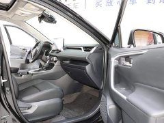Toyota RAV4 Rongfang 2.0L CVT 2WD Fashion Edition - фото 8