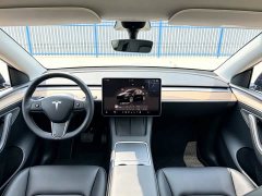 Tesla Model Y standard range rear-wheel drive version - фото 5