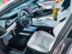 Xiaomi SU7 , four-wheel drive, ultra-long battery life, high-end smart driving Max version - фото 7