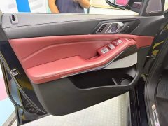 BMW X5 2022 facelift xDrive 40Li M sports package - фото 8