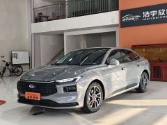 Ford 2.0T EcoBoost Luxury Version - фото 1