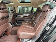 BMW 7 Series 730Li Luxury Package - фото 7