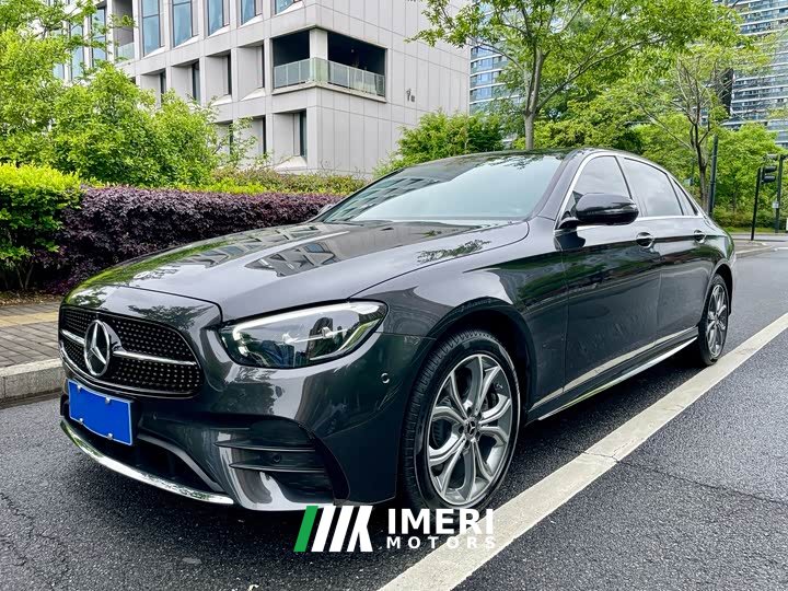 Mercedes-Benz E 300 L Fashion Version