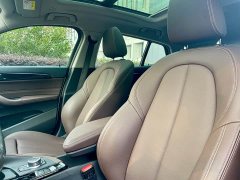 BMW X2 sDrive25i leading M sports package - фото 11