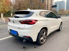 BMW X2 sDrive25i leading M sports package - фото 7