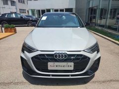 Audi A3 Sportback 35TFSI Deluxe Version Luxury - фото 3