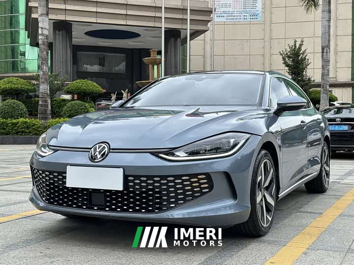 Volkswagen Lamando L 280TSI DSG Cool Edition