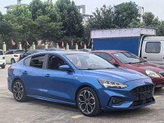 Focus EcoBoost 180 ST Line - фото 2