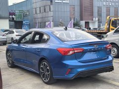 Focus EcoBoost 180 ST Line - фото 4