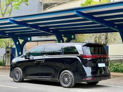 Denza D9 DM-i 980 four-wheel drive flagship - фото 5