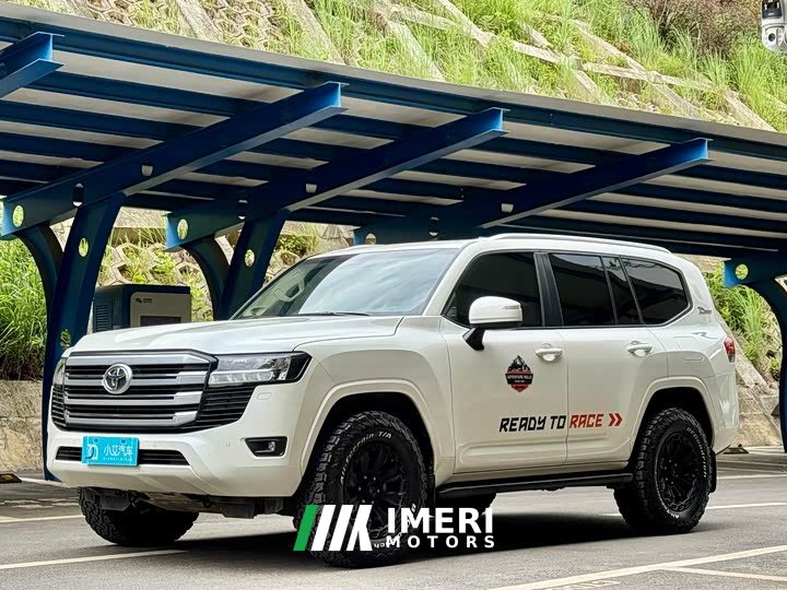 Toyota Land Cruiser (Imported) 2023 3.5L Automatic - автомобиль из Китая