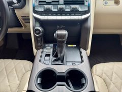 Toyota Land Cruiser (Imported) 2023 3.5L Automatic - фото 17