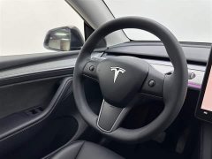 Tesla Model Y 2023 long-range all-wheel drive version - фото 9