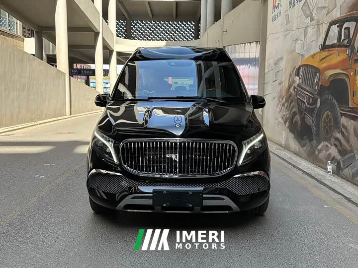 Mercedes-Benz V 260 L Luxury Edition - автомобиль из Китая
