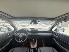 Honda 1.5L CVTLuxury Edition - фото 12