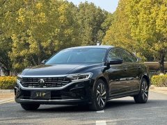 Volkswagen Passat facelift 330TSI luxury version - фото 1