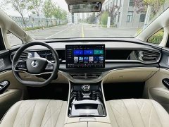 Denza D9 DM-i 980 four-wheel drive flagship - фото 8