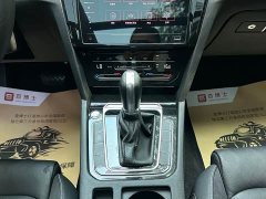 Volkswagen Magotan 2020 330TSI DSG Leading Edition - фото 9