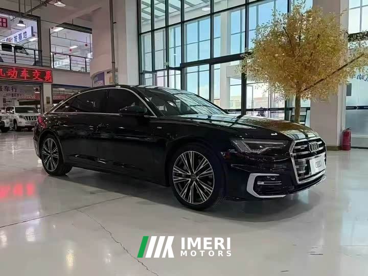 Audi A6L 55 TFSI quattro exclusive dynamic - автомобиль из Китая