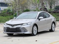 Toyota 2.5G Luxury Edition - фото 1