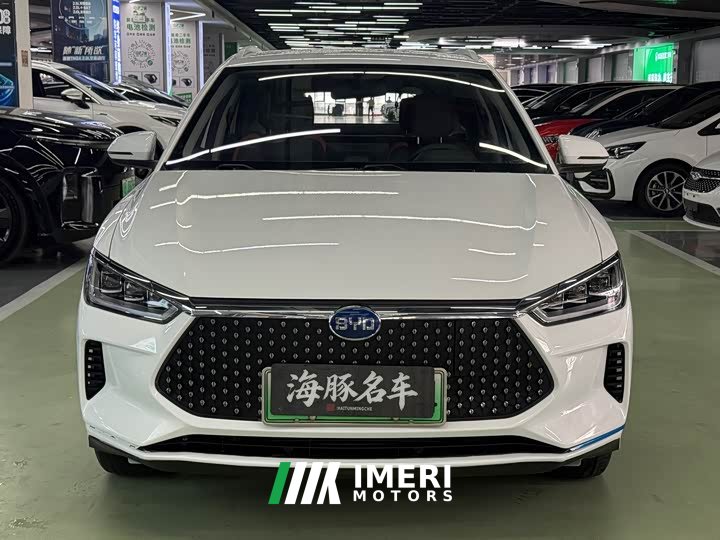 BYD e2 luxury - автомобиль из Китая