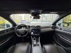 Lynk & Co 02 1.5TD DCT two-wheel drive championship version - фото 5
