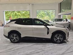Lynk & Co 08 EM-P 245km Ultra Long Range Halo - фото 4