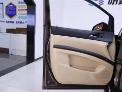 Buick GL8 Facelift Land Business Class Luxury Edition - фото 18