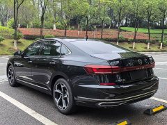 Volkswagen Passat 330TSI Starry Sky Deluxe Edition - фото 6