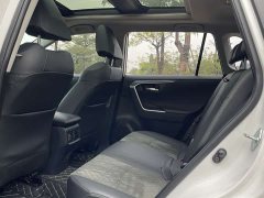 Toyota RAV4 2.0L CVTAWDPremium Edition - фото 7