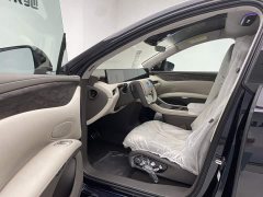 Voyah LS7 90kWh Max Elite Edition - фото 17