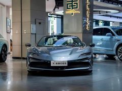 Ferrari SF90 2021 3.9T V8 Spider - фото 2