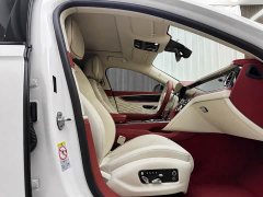Tank Flying Spur 4.0T V8 Standard Edition - фото 13