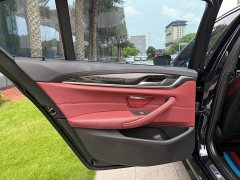 BMW 5 Series facelift 525Li M Sports Package - фото 8