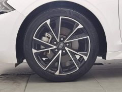 Voyah K5 380T GT-Line Premium Edition - фото 17