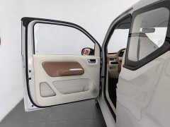 Wuling Hongguang MINIEV 2024 third generation 215km youth version - фото 8