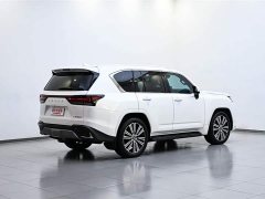Lexus LX 600 US Spec - фото 6