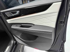 Voyah Teramont 380TSI 4MOTION Prestige Luxury Edition - фото 8