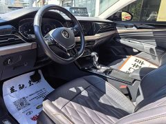 Volkswagen 330TSI Premium Edition - фото 7