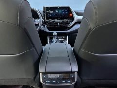 Voyah 2.5L AWD Edition 7 - фото 11