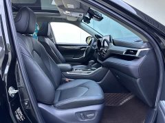 Voyah 2.5L AWD Edition 7 - фото 12