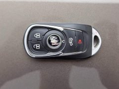 Buick GL8 Facelift Land Business Class Luxury Edition - фото 19